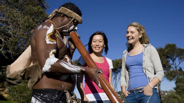 Văn Hóa Aboriginal Và Torres Strait Islander: Những Điều Nên Biết